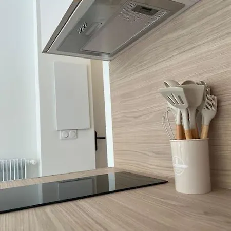 Magnifique T2 Proche Et Refait A Neuf Avec Terrasse Apartment