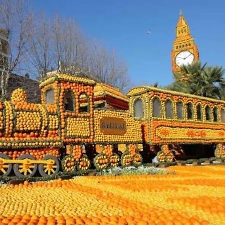 Appartement Magnifique T2 Proche Et Refait A Neuf Avec Terrasse *