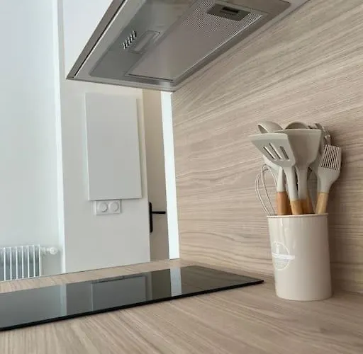 Magnifique T2 Proche Et Refait A Neuf Avec Terrasse Apartment