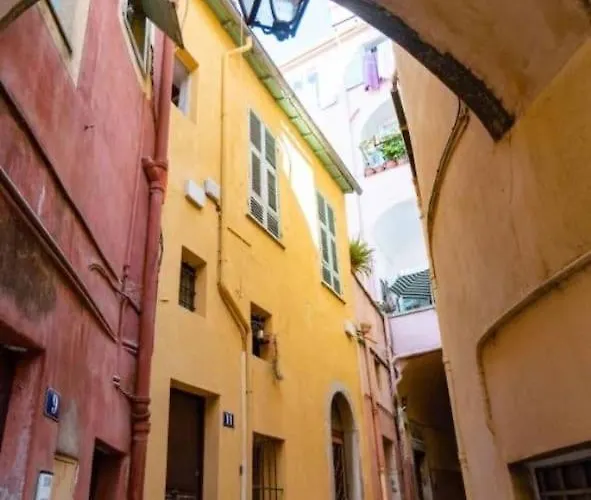 Magnifique T2 Proche Et Refait A Neuf Avec Terrasse Apartmán